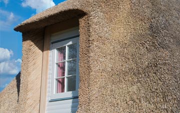 Churchover thatch roof disadvantages